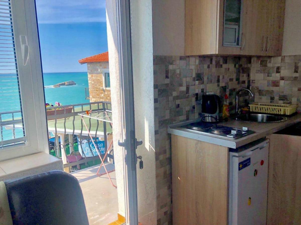 Apartments Zuto Улцин Екстериор снимка